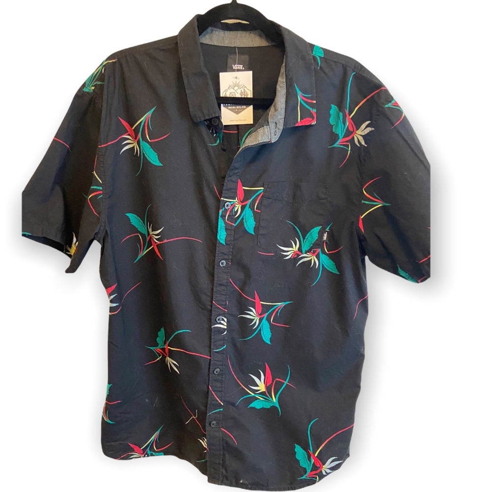 Vans Men's Short Sleeved Button Down